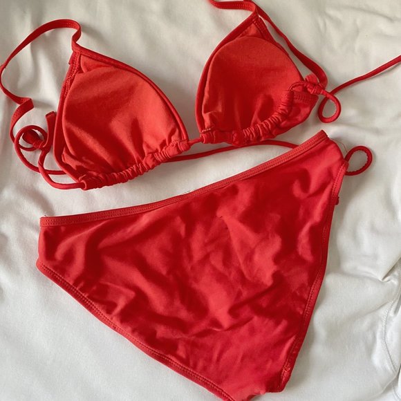 ♡ red orange triangle bikini with ruffles set ♡ - Picture 2 of 4